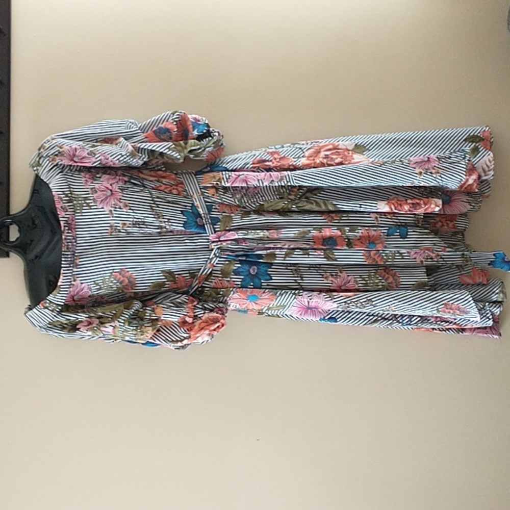 Gracia Floral Striped Off the Shoulder Midi Dress High Low hem Size Small